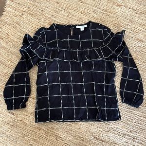 Star-print ruffled blouse